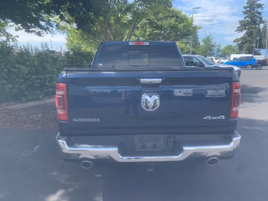 2022 Ram 1500 Laramie - Image 3
