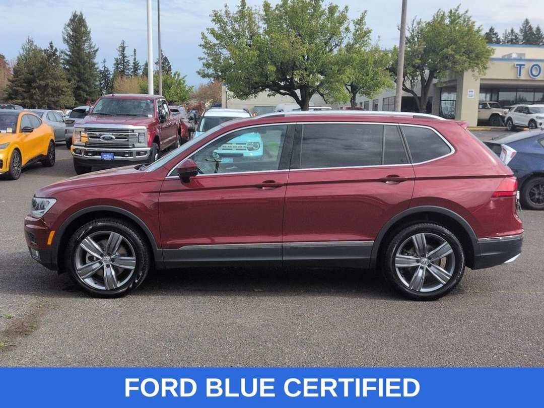 2020 Volkswagen Tiguan 2.0T SEL - Image 2