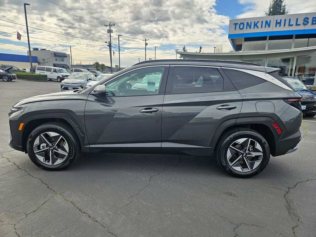 2025 Hyundai Tucson Hybrid SEL Convenience - Image 3