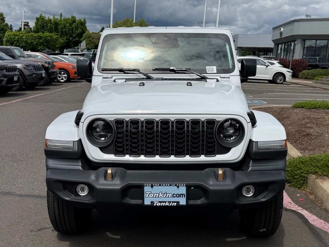2026 Jeep Wrangler 85th Anniversary Edition - Image 3
