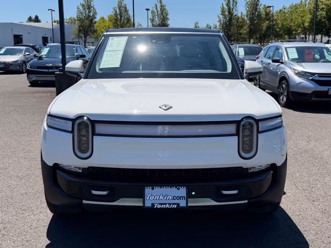2024 Rivian R1S Adventure Dual Motor Large Pack - Image 3