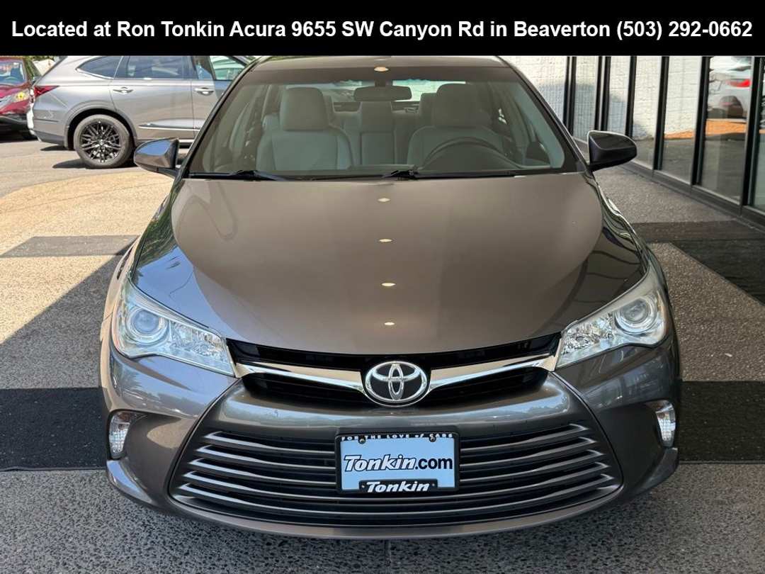 2016 Toyota Camry LE - Image 3