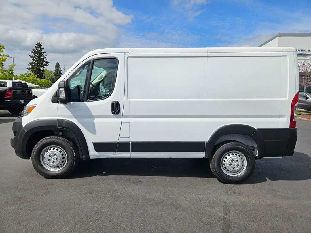 2026 Ram Promaster 1500 Low Roof - Image 3