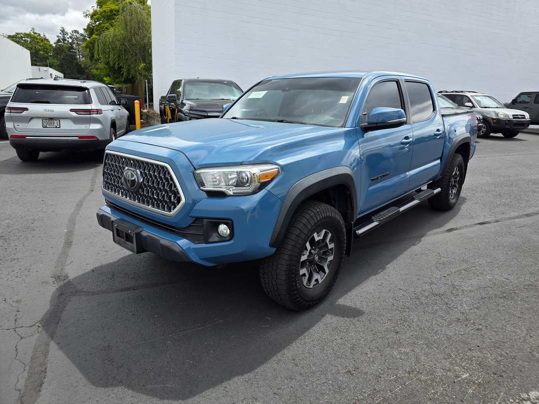 2019 Toyota Tacoma TRD OffRoad - Image 2