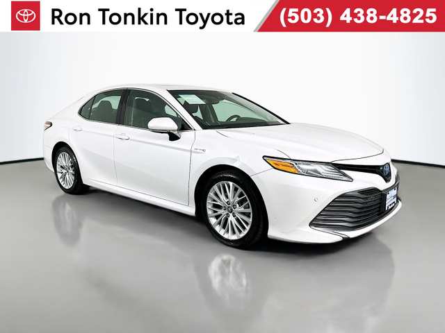 2018 Toyota Camry Hybrid XLE