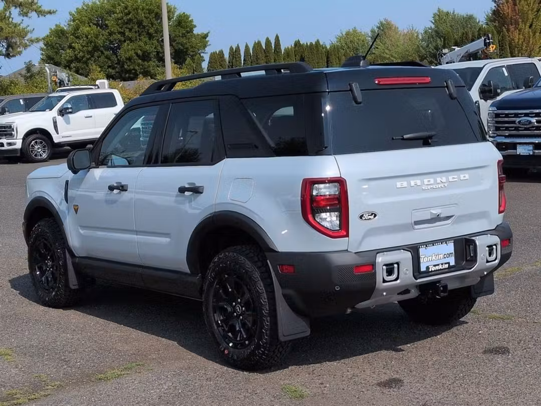 2026 Ford Bronco Sport Badlands - Image 3