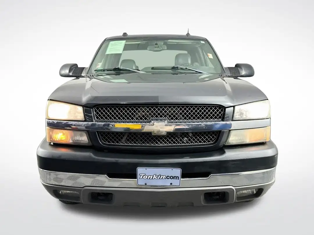 2004 Chevrolet Silverado 2500Hd LT - Image 2