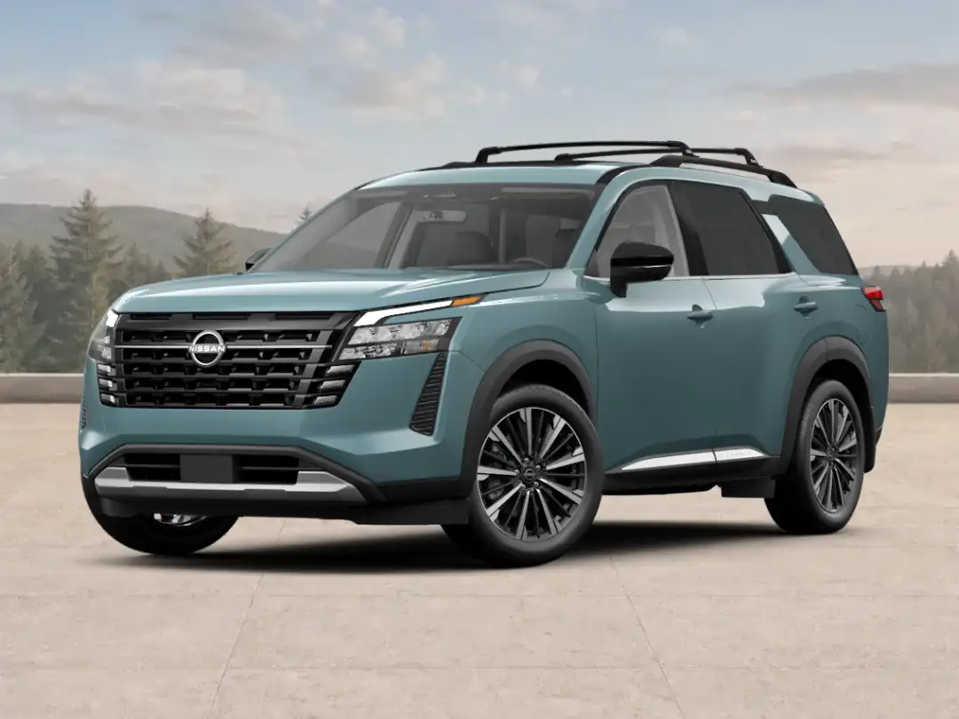 2026 Nissan Pathfinder Platinum - Image 3