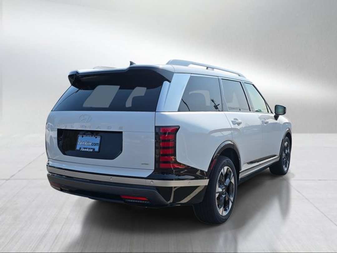 2026 Hyundai Palisade Limited - Image 3