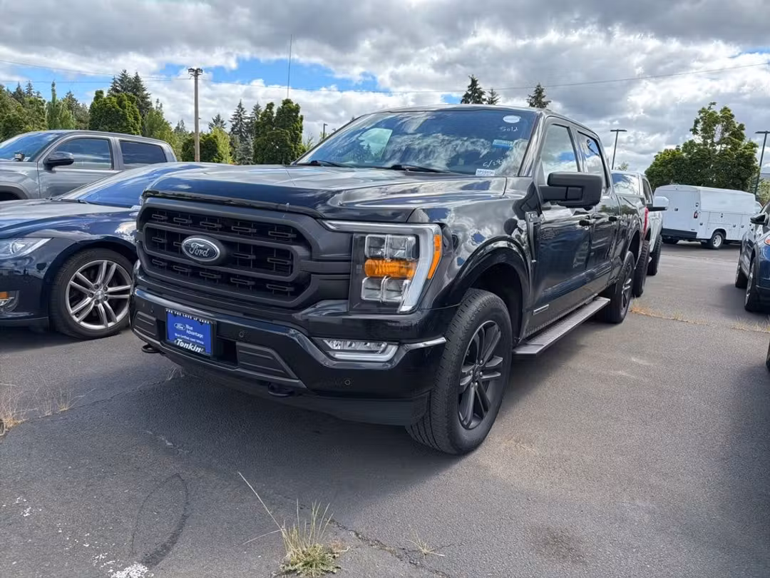 2021 Ford F-150 XLT - Image 2