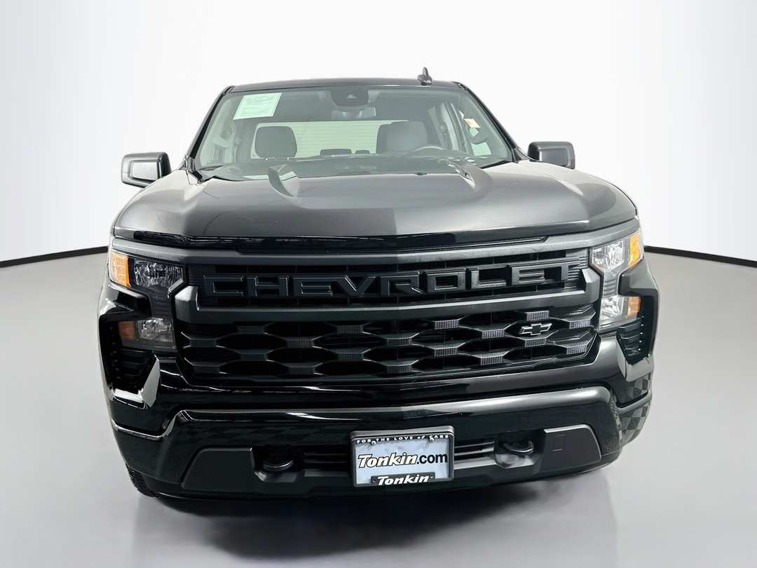 2024 Chevrolet Silverado 1500 Custom - Image 2