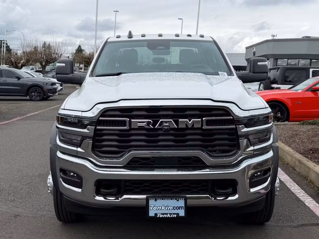 2026 Ram 5500Hd Tradesman - Image 3