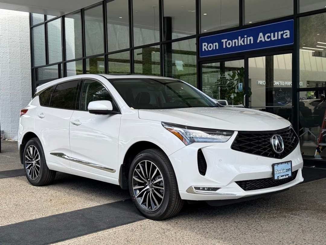 2026 Acura RDX Advance Package - Image 2