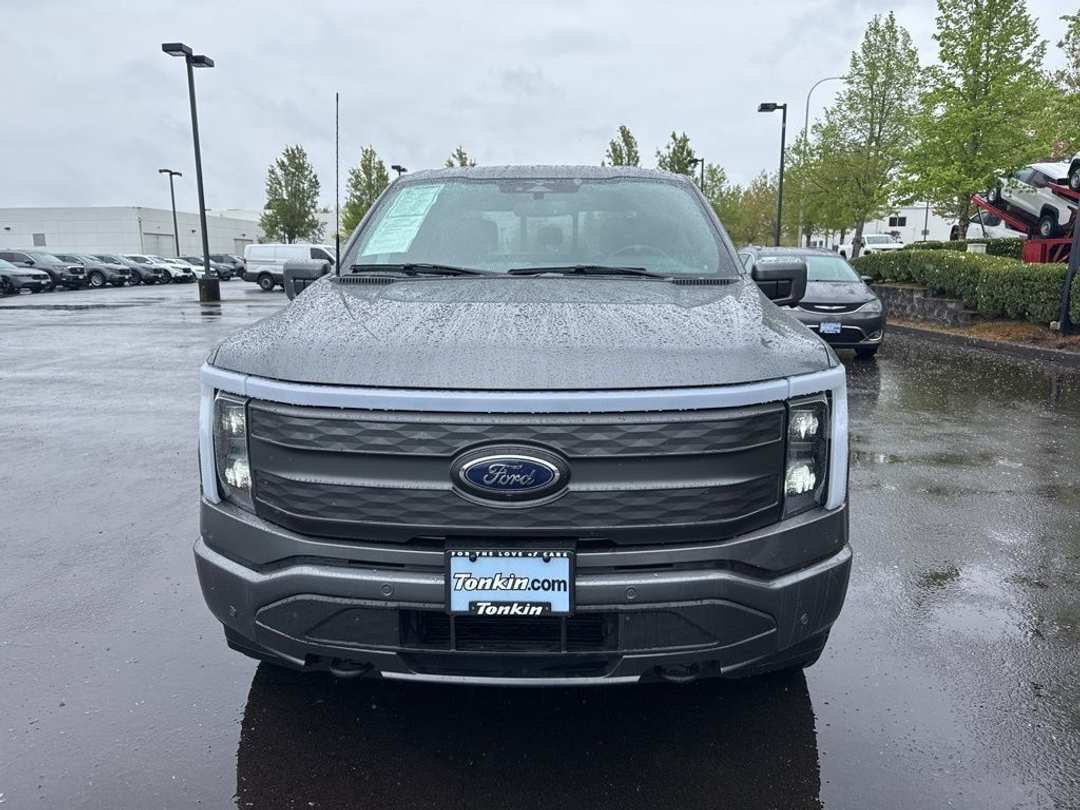 2023 Ford F-150 Lightning Lariat - Image 2