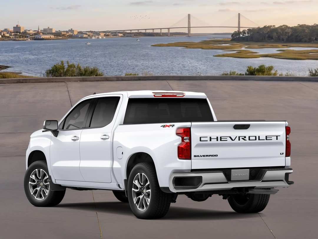2026 Chevrolet Silverado 1500 LT - Image 2