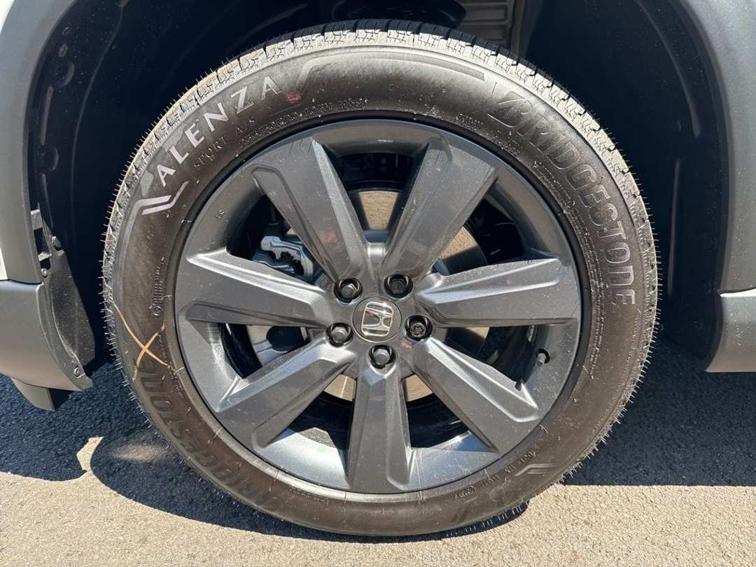 2026 Honda Pilot Sport - Image 3