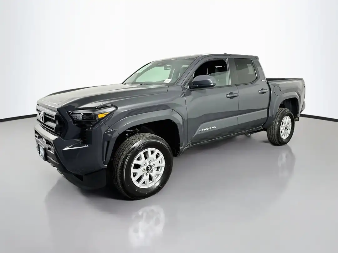 2026 Toyota Tacoma SR5 - Image 3