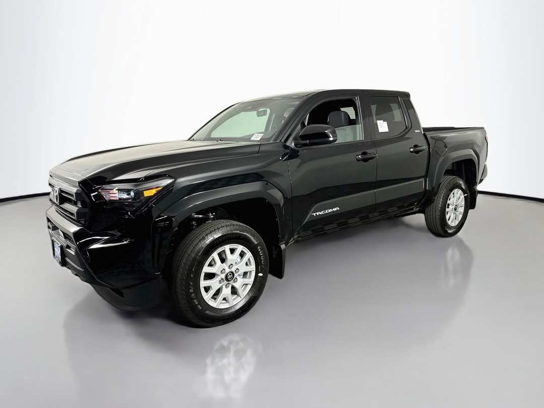 2026 Toyota Tacoma SR5 - Image 3