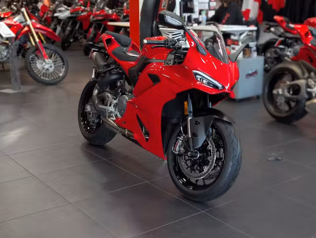 2026 Ducati Panigale V2