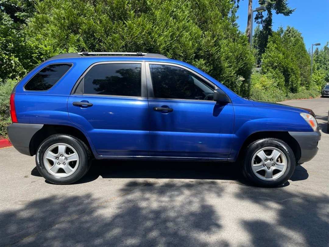 2008 Kia Sportage LX - Image 3