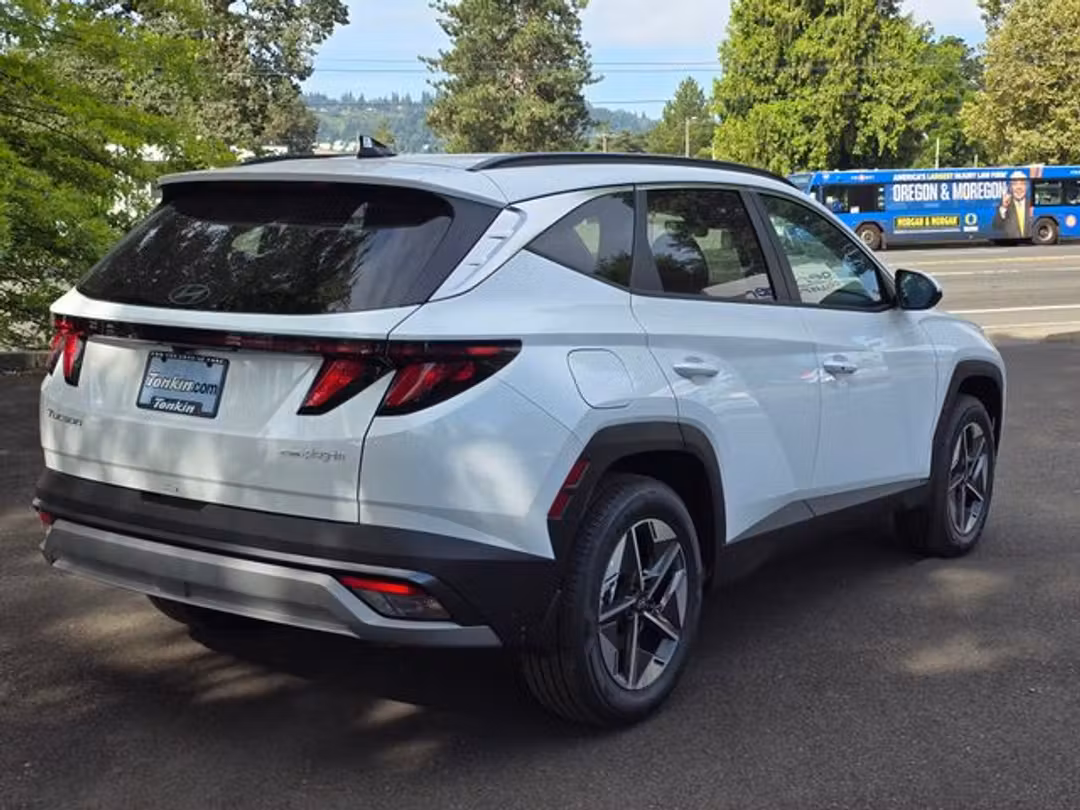 2026 Hyundai Tucson Plug-In Hybrid SEL - Image 3