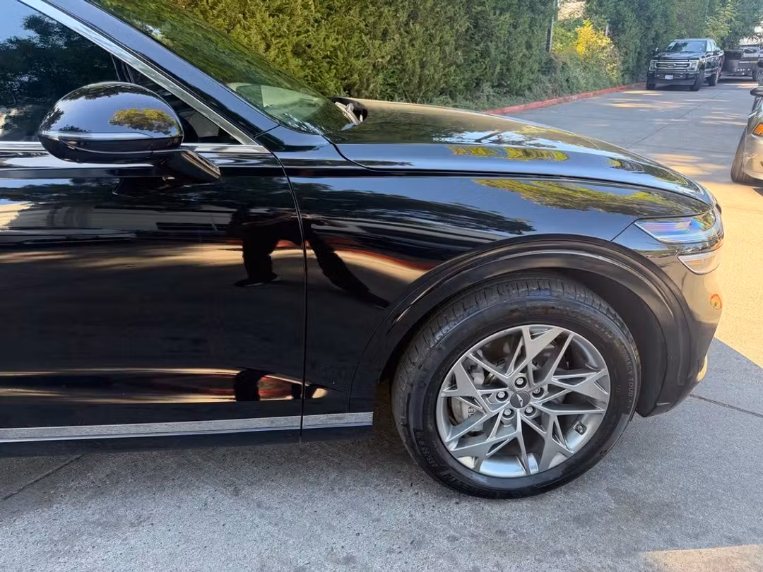 2024 Genesis Gv70 2.5T - Image 3