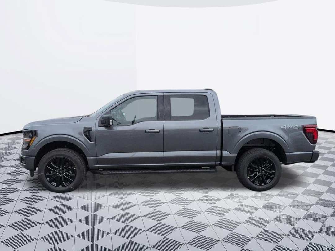 2026 Ford F-150 XLT - Image 2