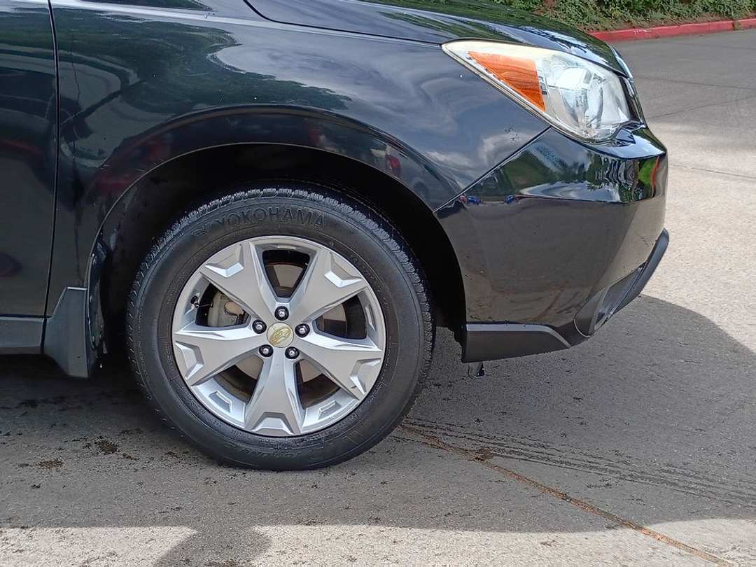 2014 Subaru Forester 2.5i Limited - Image 2