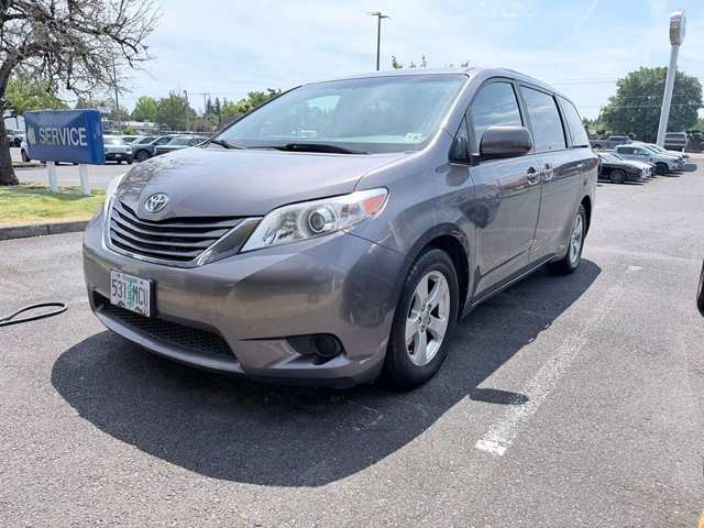 2015 Toyota Sienna