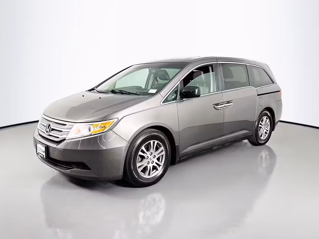 2011 Honda Odyssey EXL - Image 3