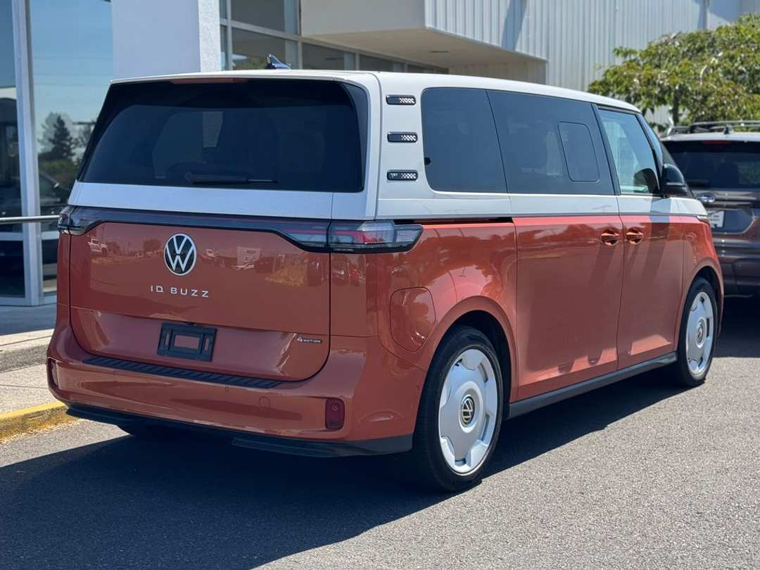 2025 Volkswagen Id. Buzz 1st Edition - Image 2