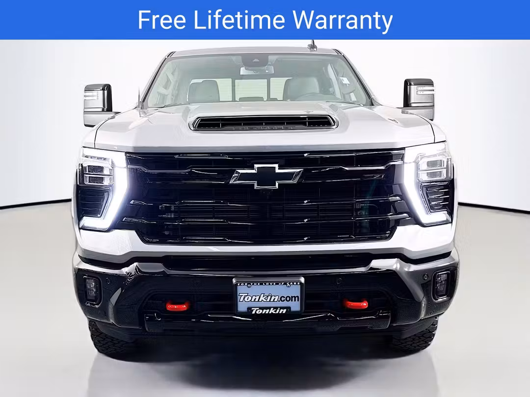 2026 Chevrolet Silverado 2500Hd LT - Image 2