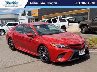2020 Toyota Camry Hybrid SE