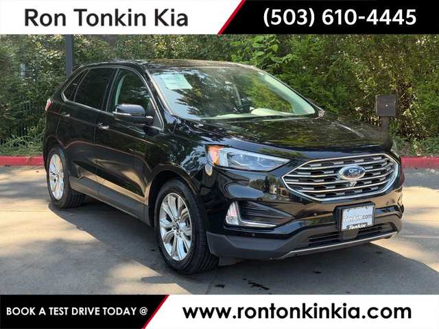 2022 Ford Edge Titanium