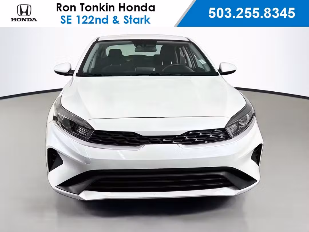 2024 Kia Forte LXS - Image 3