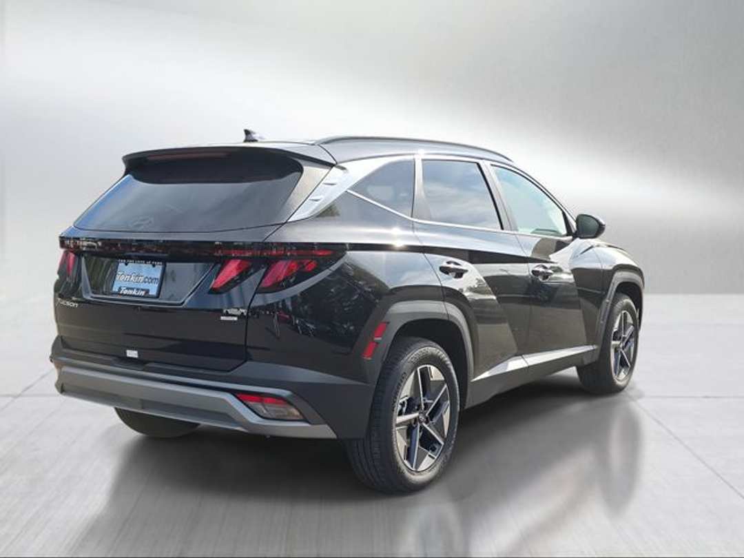 2026 Hyundai Tucson SEL - Image 3