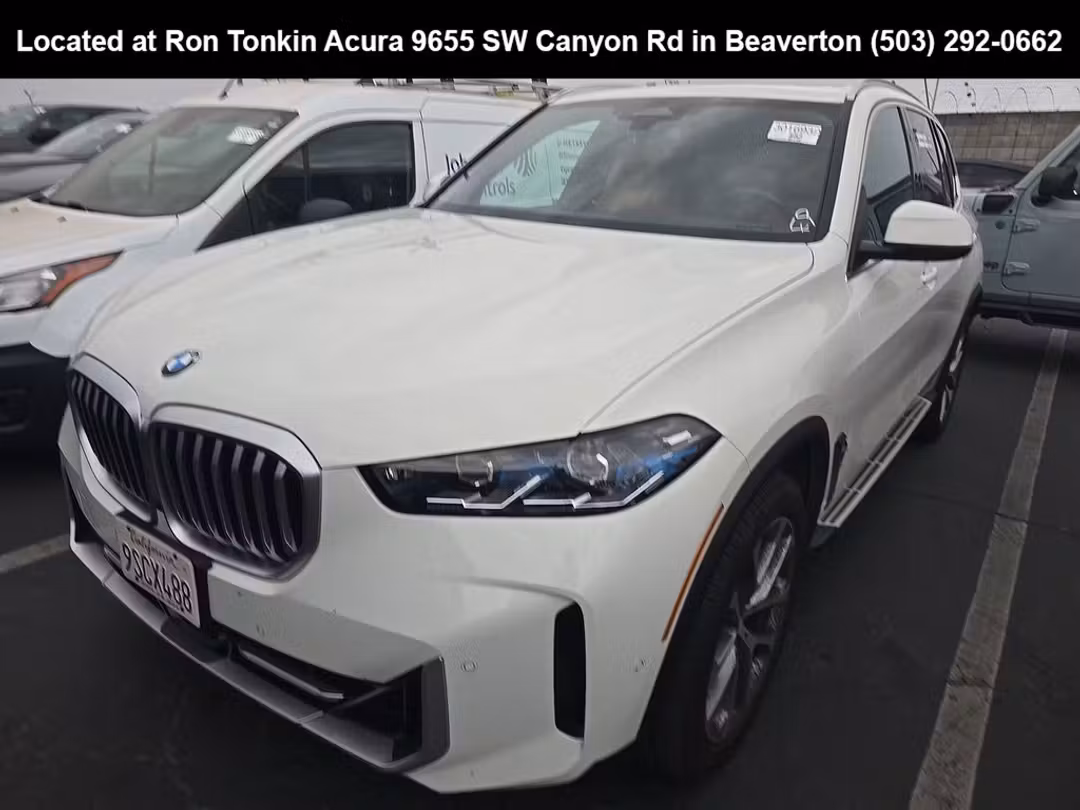 2025 BMW X5 xDrive40i - Image 3