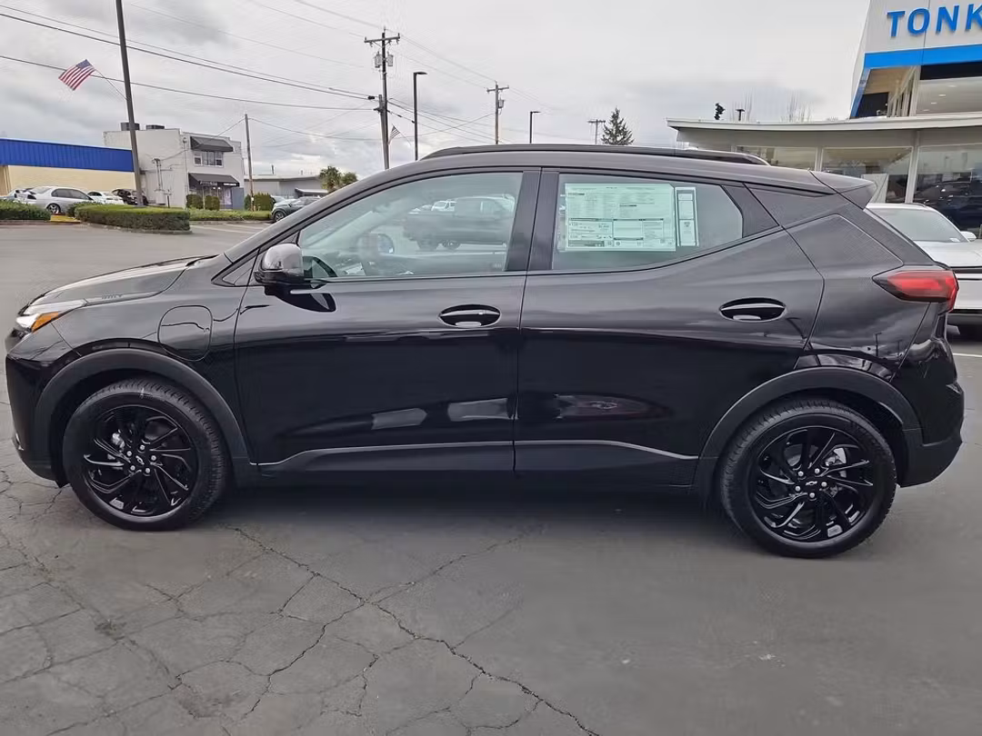 2027 Chevrolet Bolt Ev RS - Image 3