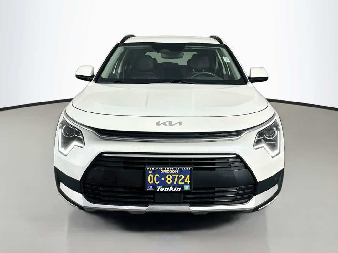 2023 Kia Niro EX - Image 3
