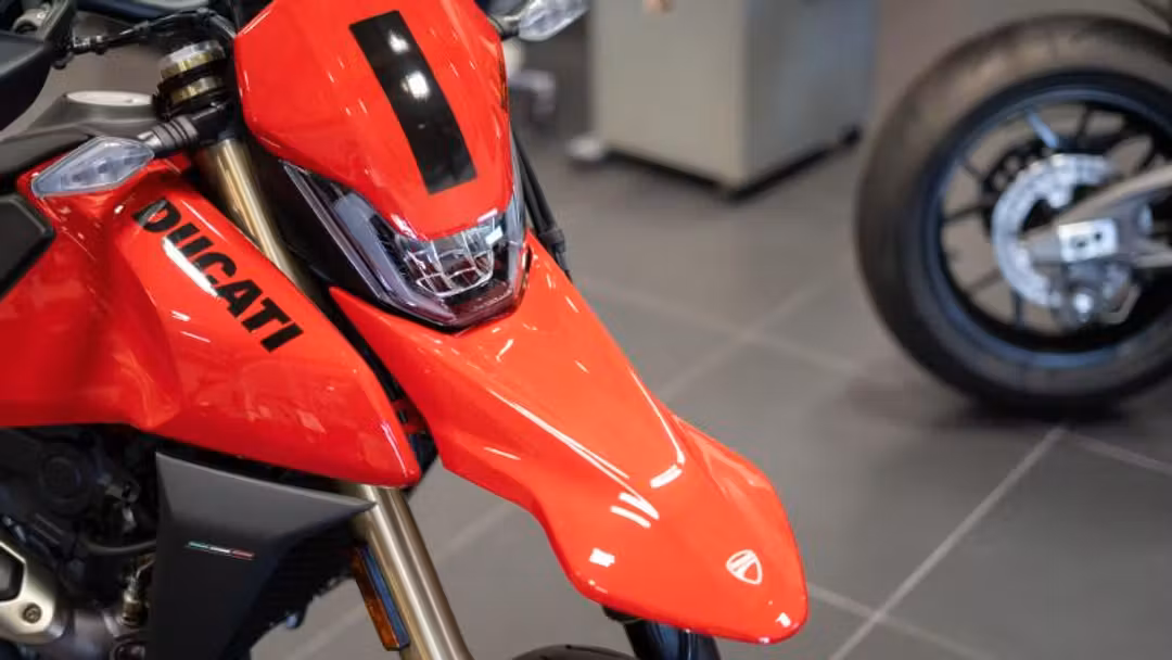 2026 Ducati Hypermotard 698 - Image 2