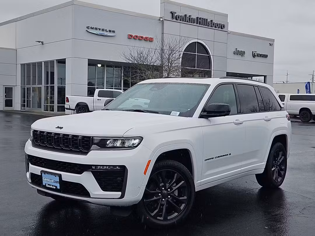 2026 Jeep Grand Cherokee Limited - Image 2