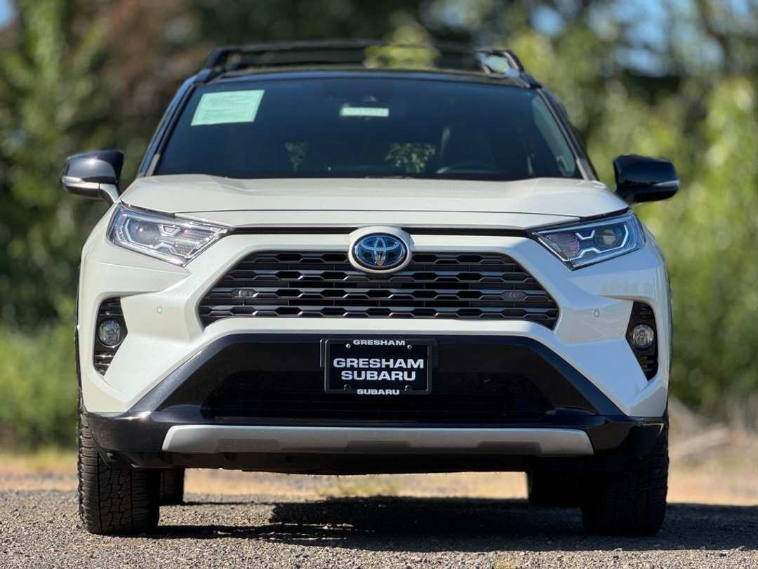 2021 Toyota Rav4 Hybrid XSE - Image 2