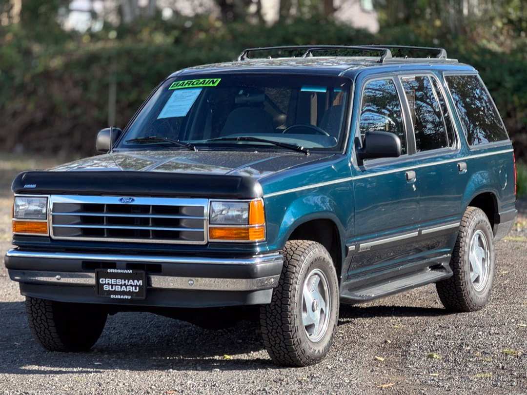 1994 Ford Explorer XLT - Image 3