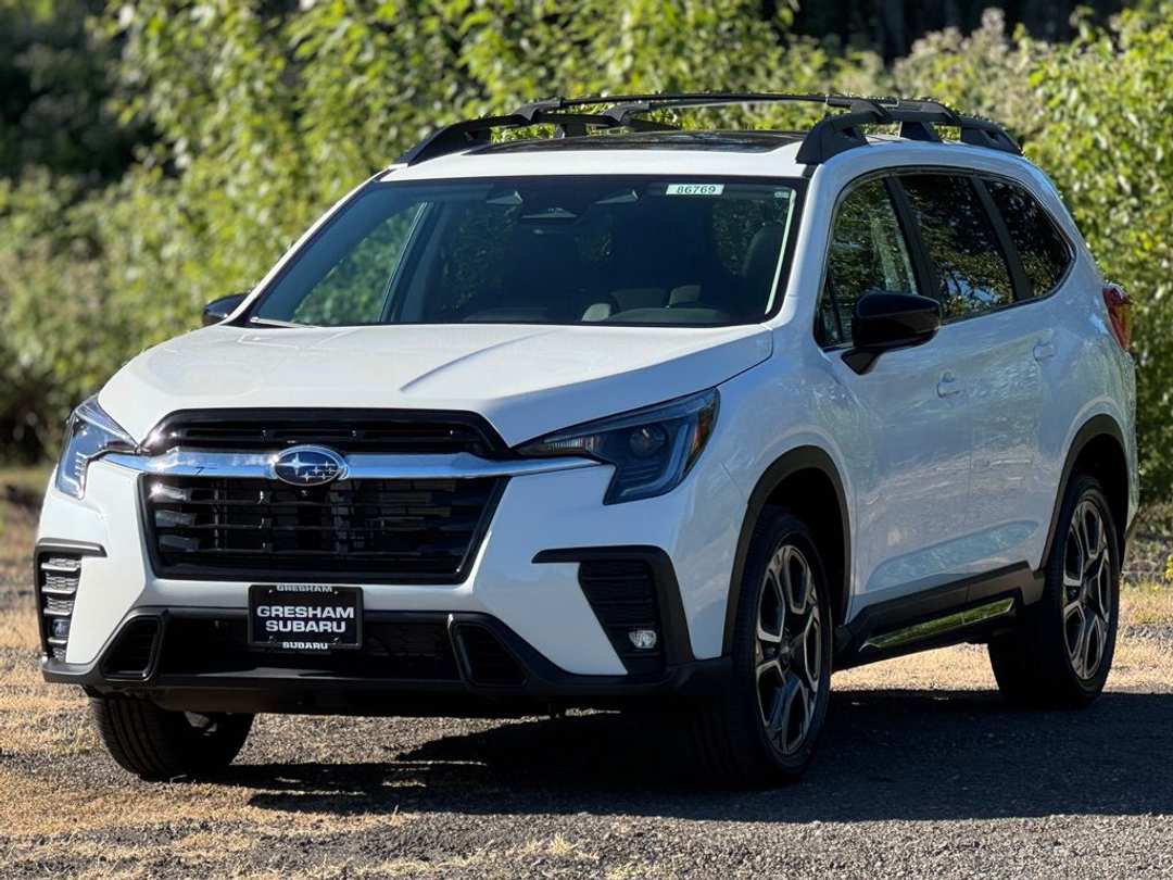 2026 Subaru Ascent Limited - Image 3