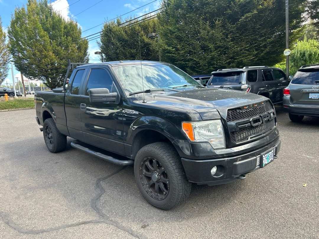2013 Ford F-150 STX - Image 2