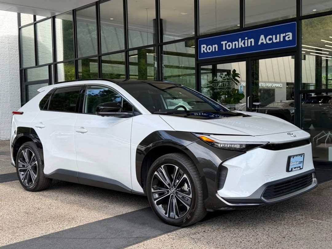 2023 Toyota Bz4X Limited - Image 2