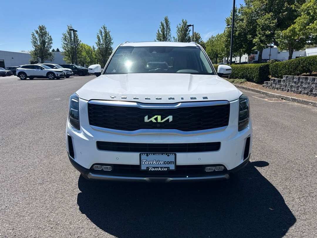2022 Kia Telluride SX - Image 2