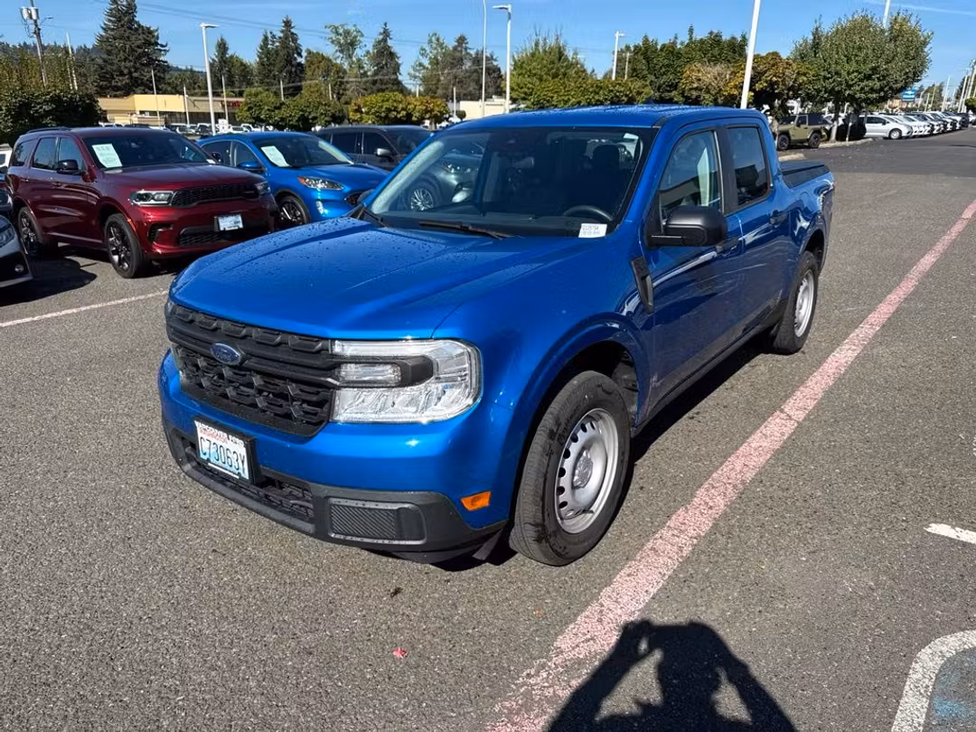2022 Ford Maverick XL - Image 3