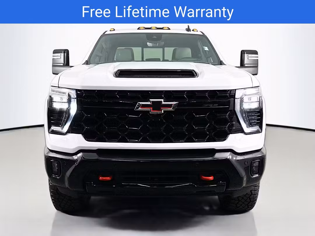 2026 Chevrolet Silverado 2500Hd ZR2 - Image 2