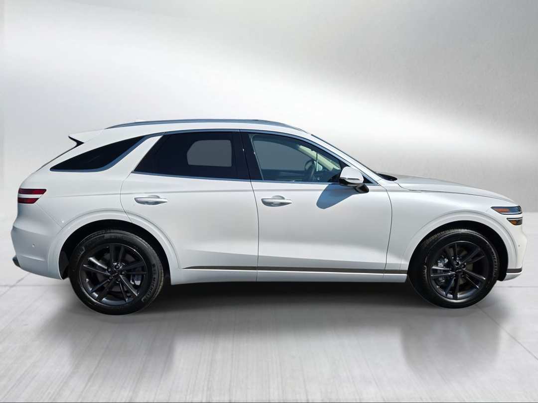 2027 Genesis Gv70 2.5T Advanced - Image 2